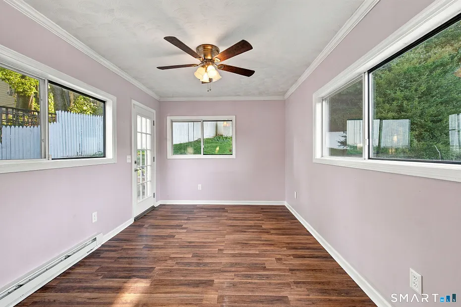 15 Ashland Avenue Photo 16
