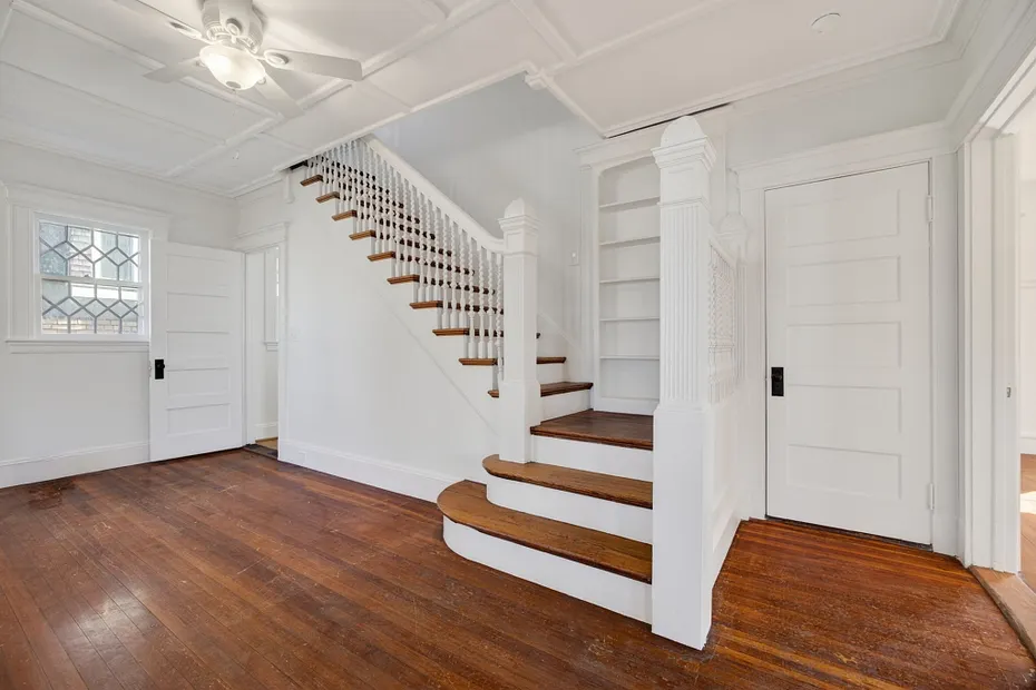 314 Ocean Avenue Photo 2