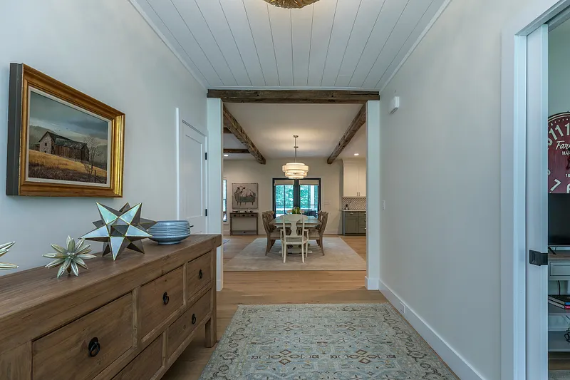 39 Gorham Road Photo 6