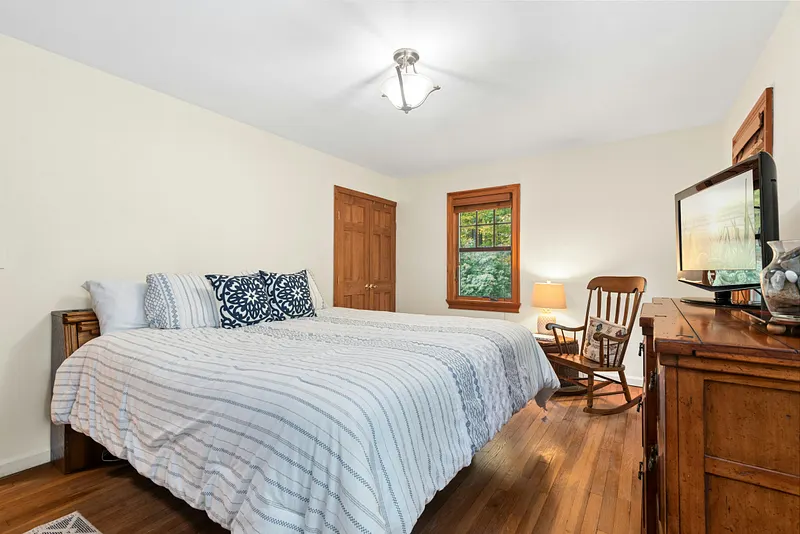 35 Aspen Ledges Road Photo 16