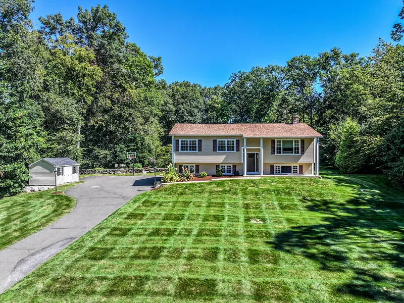 31 Deer Run Road Photo 35
