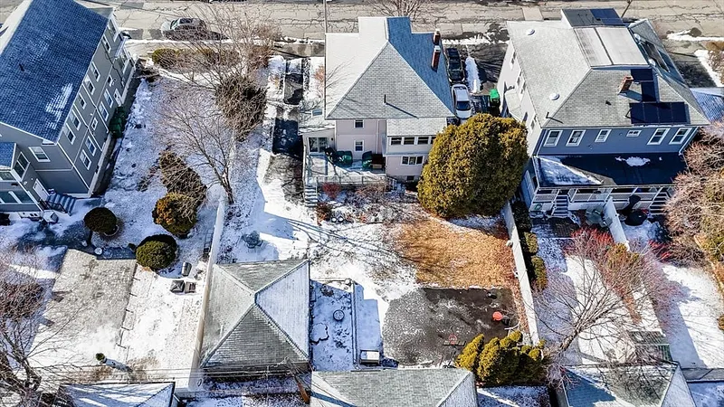 25 Wicklow Ave Photo 41