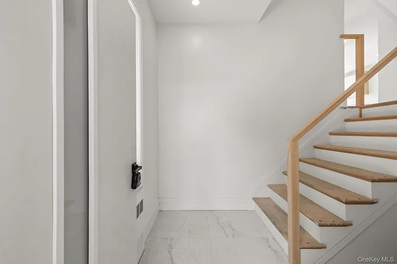 35 Prospect Street  #111 Photo 7
