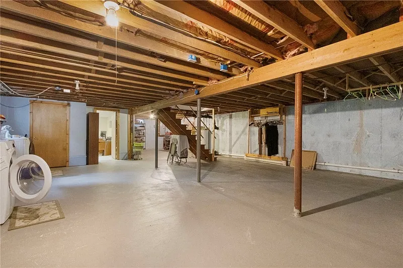 68 Birchwood Drive Photo 40