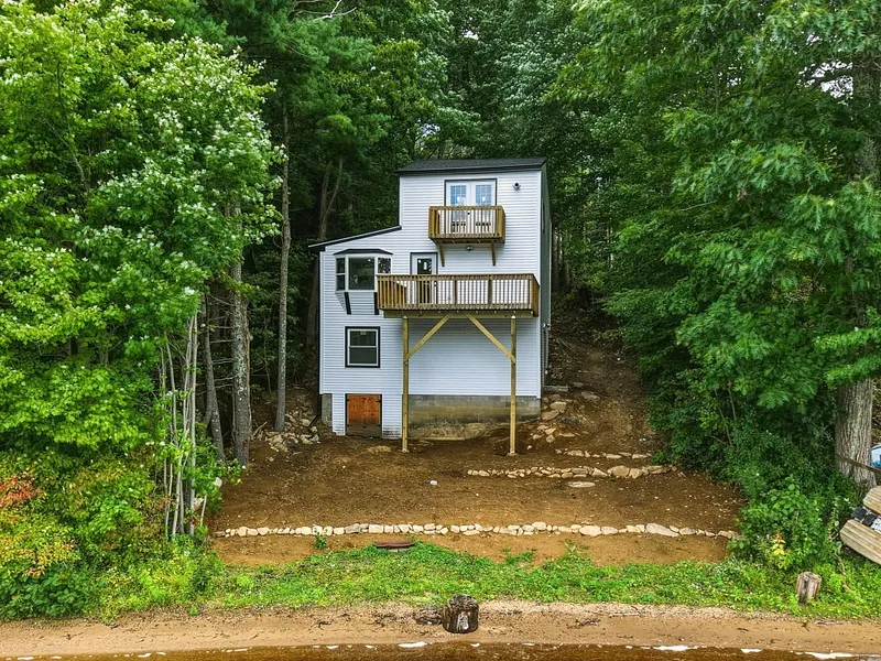 73 Cubles Dr Photo 2