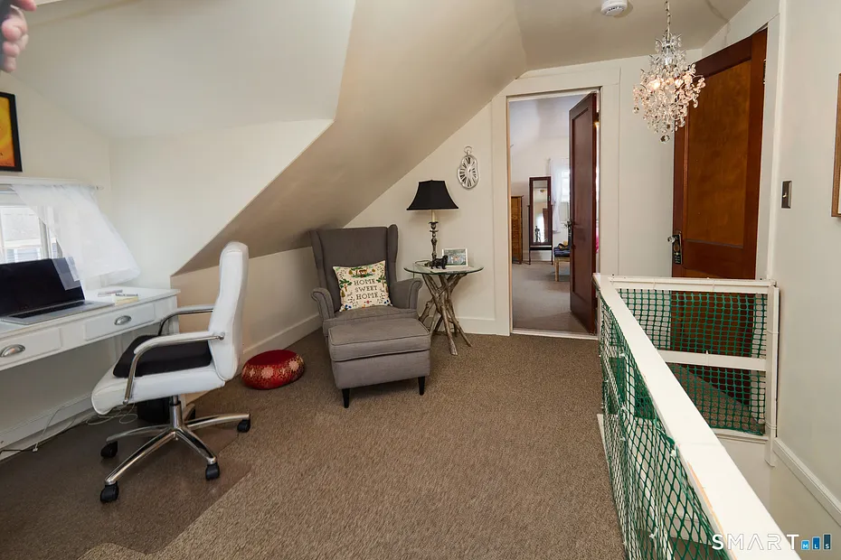 80 Dixon Street Photo 31