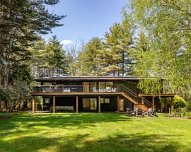 94 Washinee Heights Road