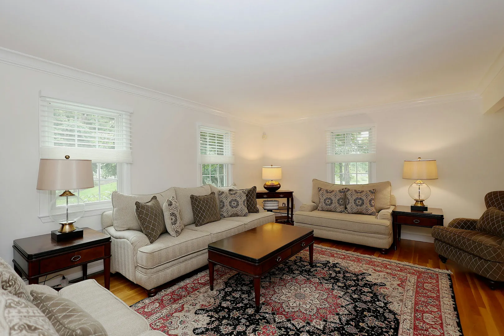 47 Fox Run Road Photo 9