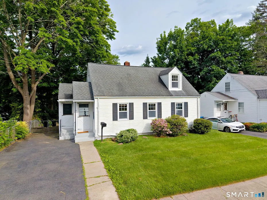 43 Westover Road Photo 1