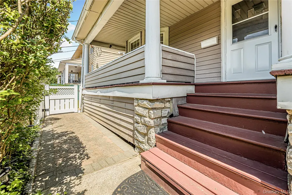 206 Midland Avenue Photo 25