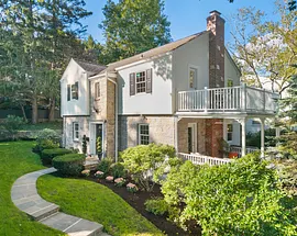 41 Thornbury Road