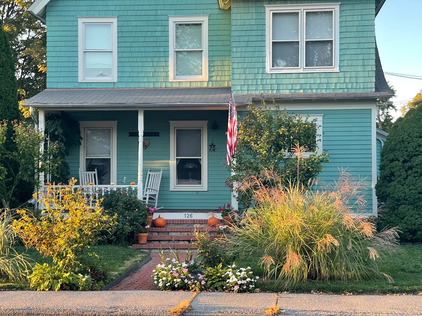 126 East Avenue Photo 3