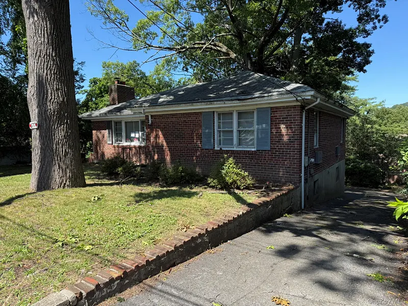 177 Longvue Terrace Photo 1
