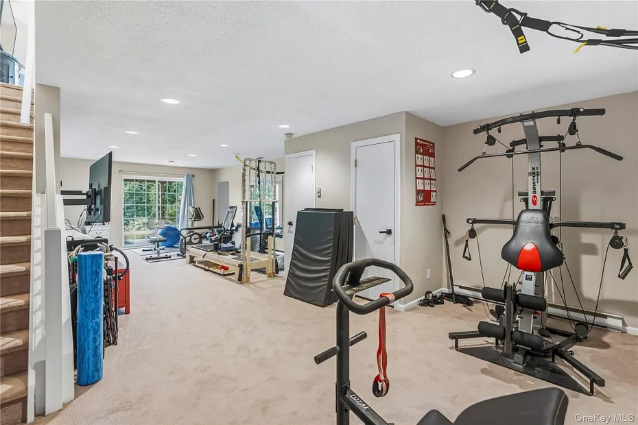 1404 Scarborough Drive Photo 26