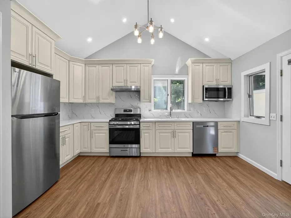 14 Forest Glen Road Photo 17