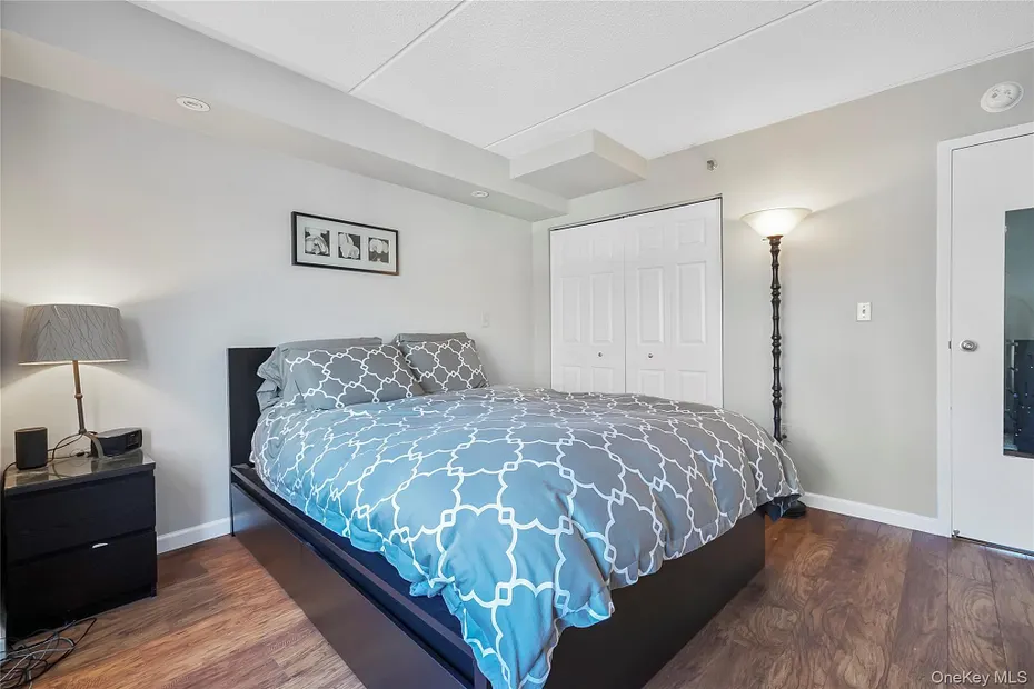 123 Mamaroneck Avenue  #215 Photo 16
