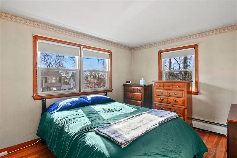 302 Field Street Photo 17