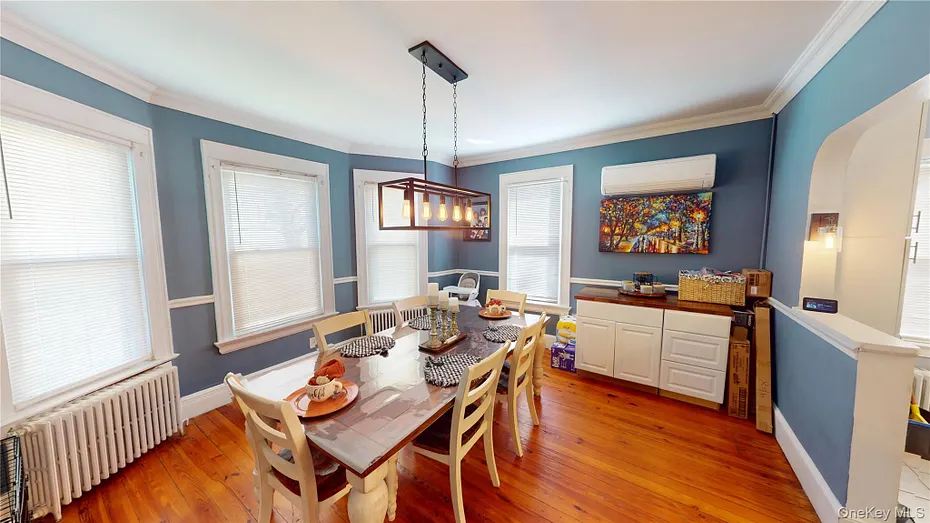 88 Grand Avenue Photo 13