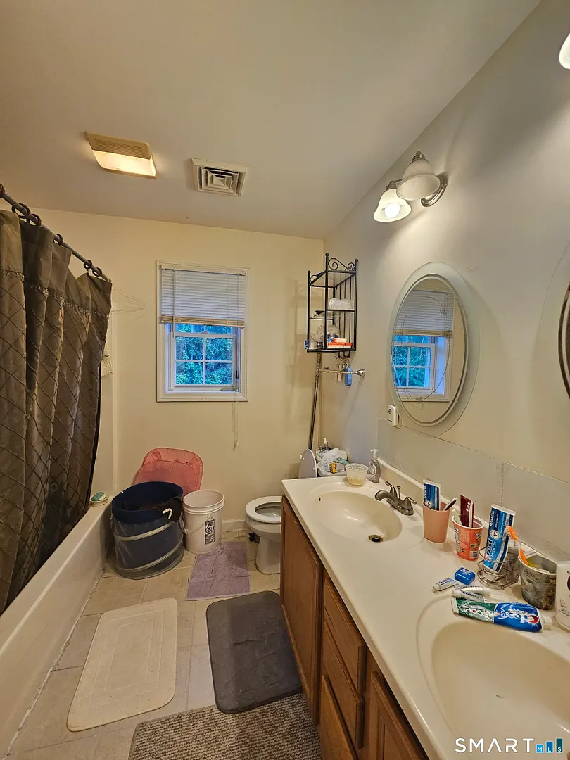 54 Alice Street Photo 21