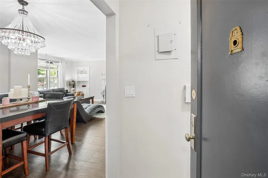 84 Pinewood Road  #1F Photo 7