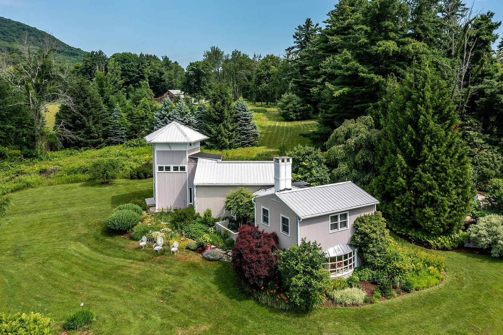 96 Bunker Hill Road Photo 2