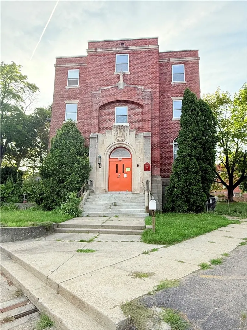 53 Coe Street Photo 2