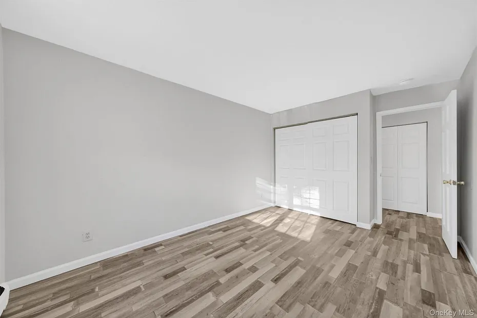 4 Colonial Road  #96 Photo 12