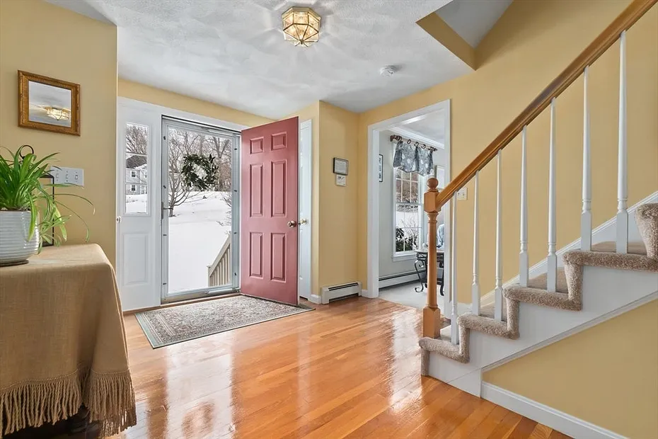 11 Barberry Ln Photo 2