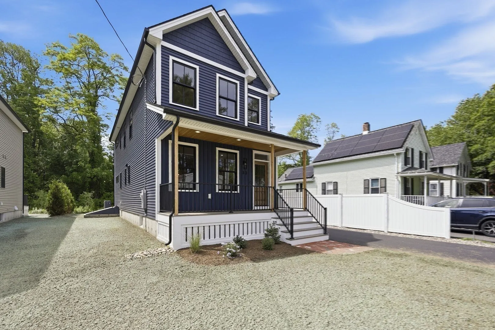 33 Landy Ave Photo 5