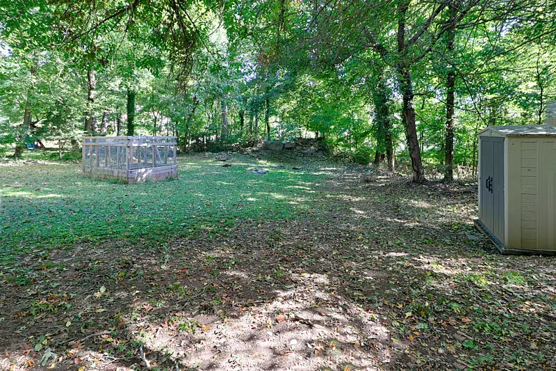 175 Fairmount Terrace Photo 38