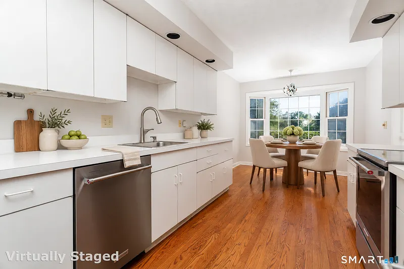 170 Glengarry Road #170 Photo 12