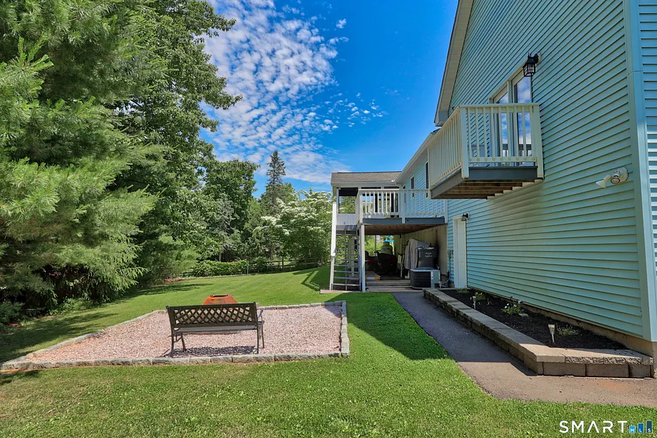 49 Schenck Lane Photo 16