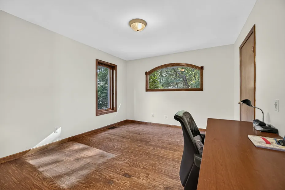 5 Connally Drive Photo 15