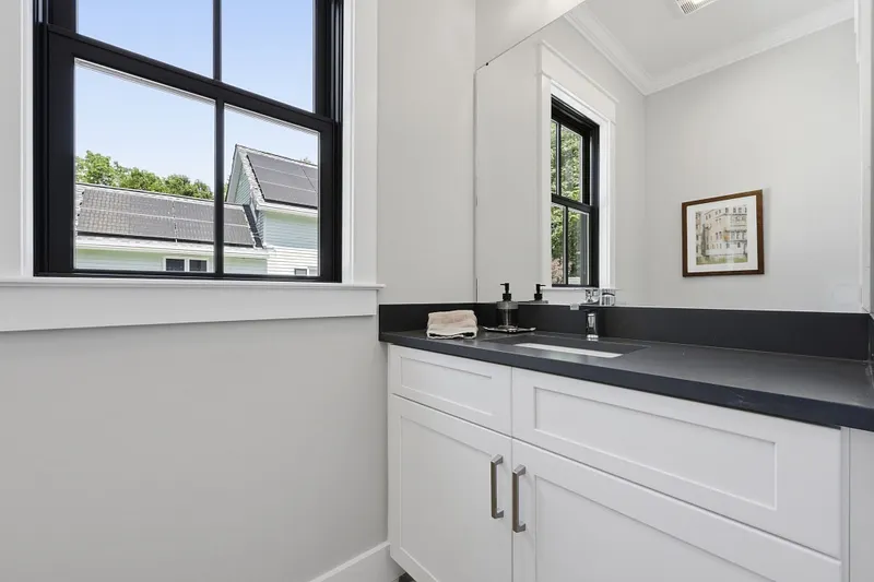 33 Landy Ave Photo 24