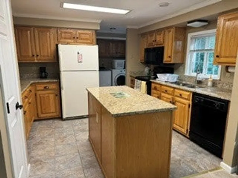 50 Highland Street Unit 227 Photo 8