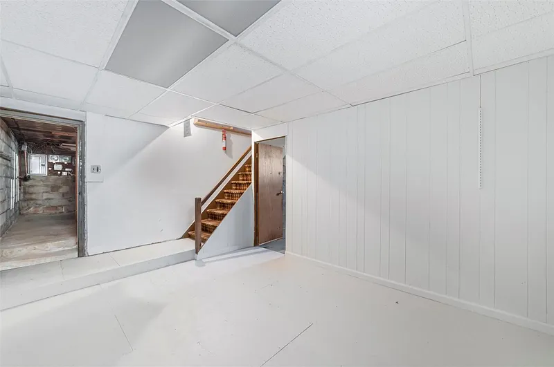 85 Stevens Avenue Photo 32