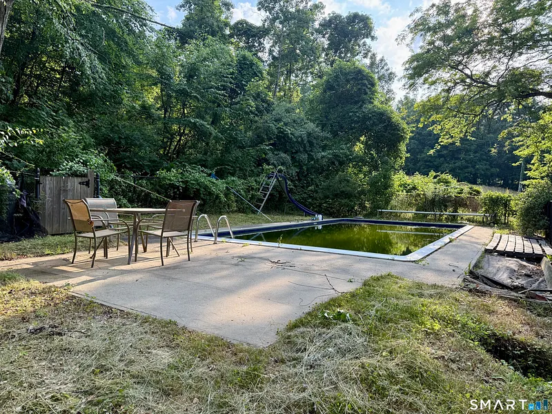 241 Hoop Pole Hill Road Photo 21