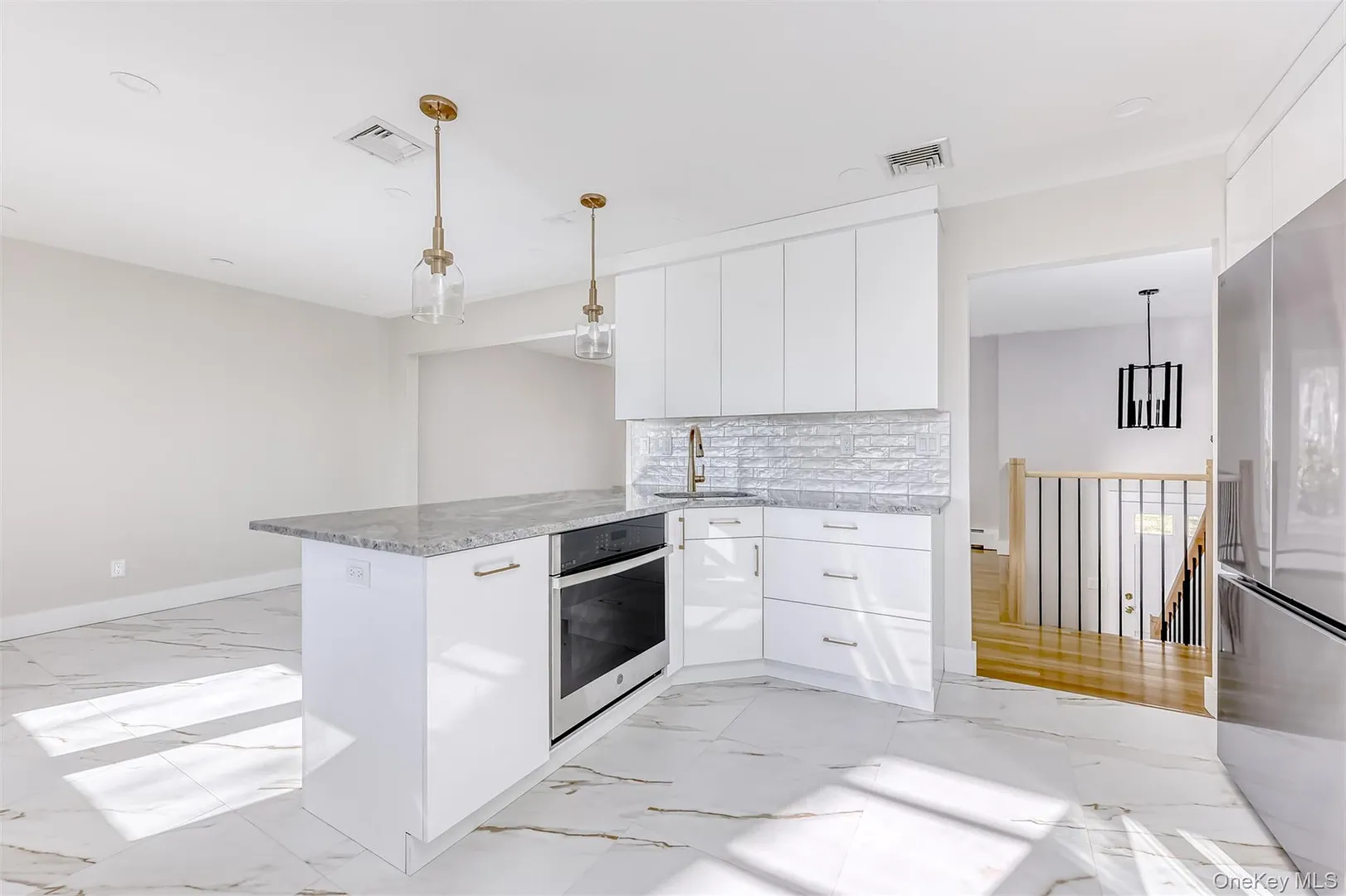 24 Gerke Avenue Photo 13
