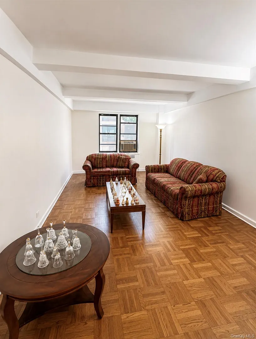 420 West 206th Street  #3G Photo 2