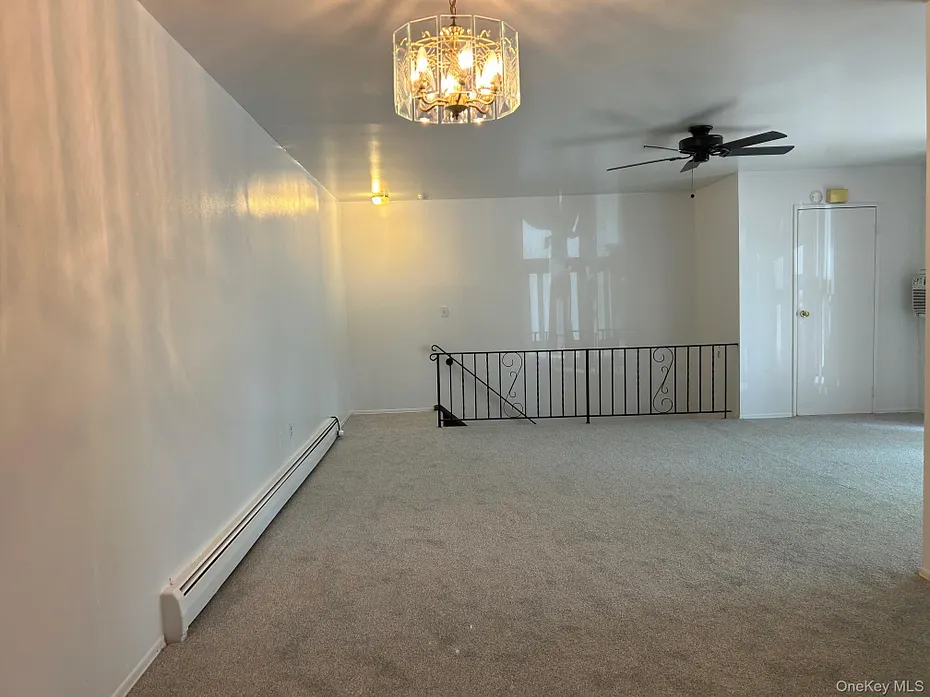 284 Sneden Place W #284 Photo 18