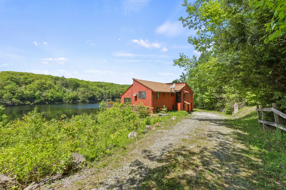 13 Hayes Pond Rd Photo 8