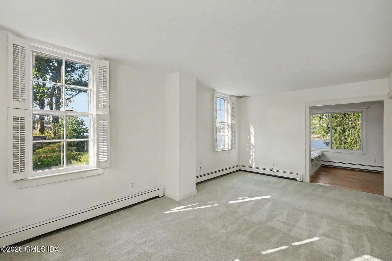 45 Glen Avon Drive Photo 13