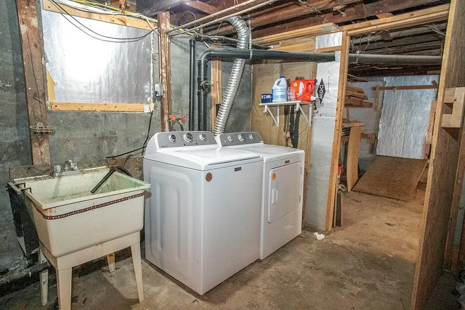 7 Leamy St Photo 40