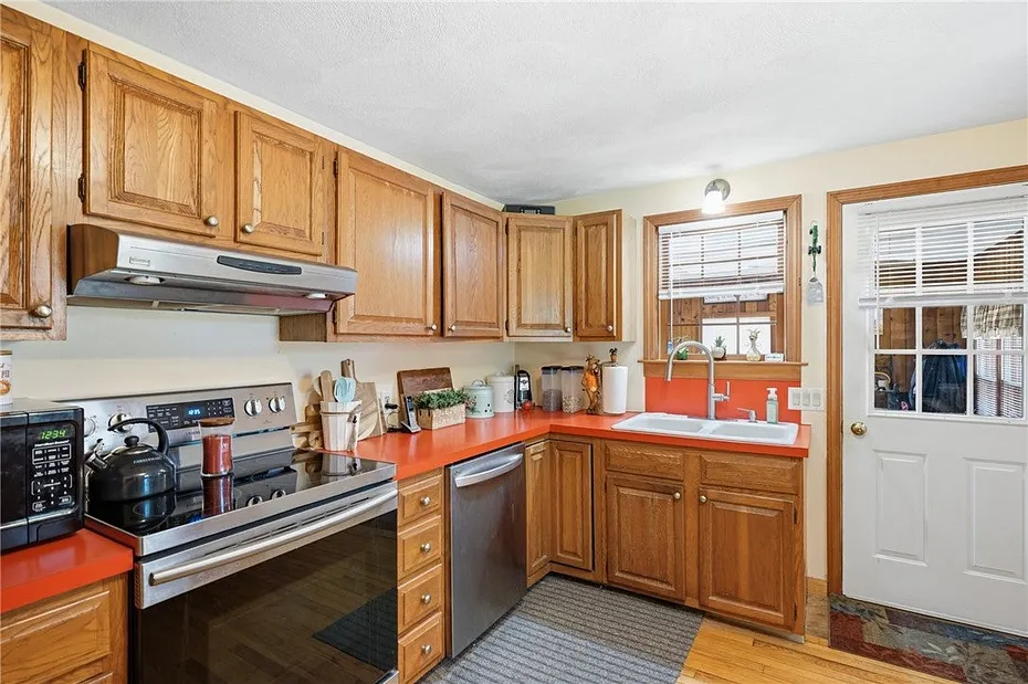 5675 Flat River Road Photo 15