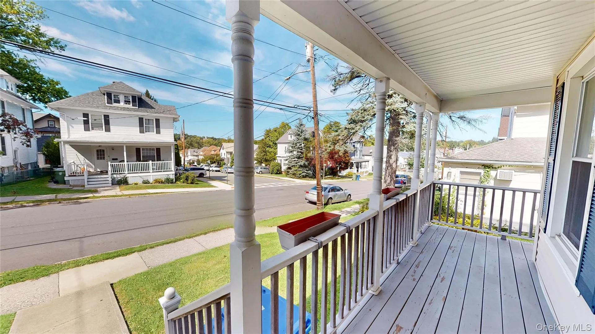 88 Grand Avenue Photo 2