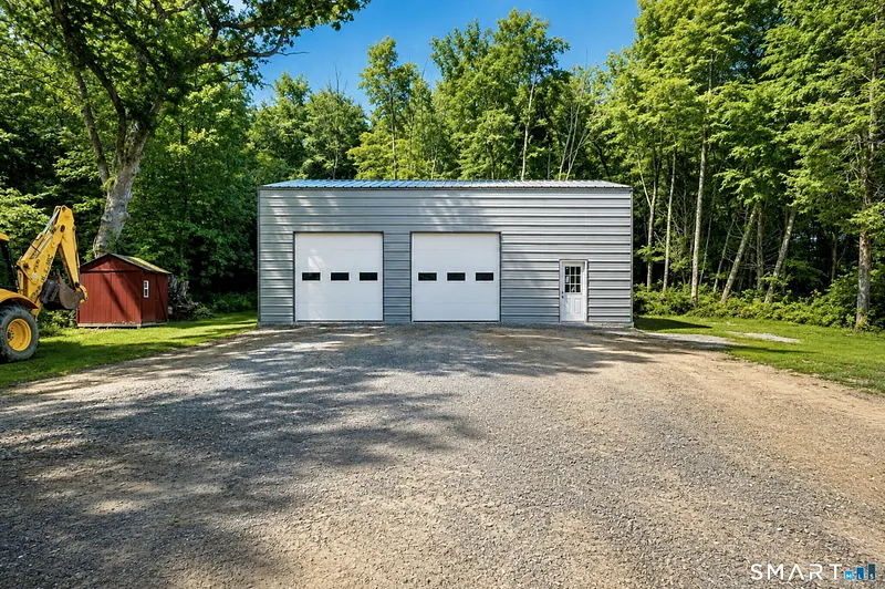 86 Spencer Hill Photo 27