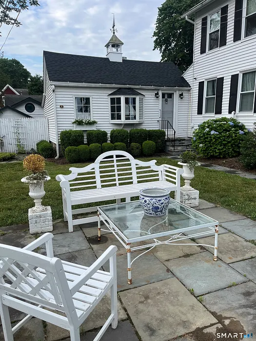Essex Rental Photo 3