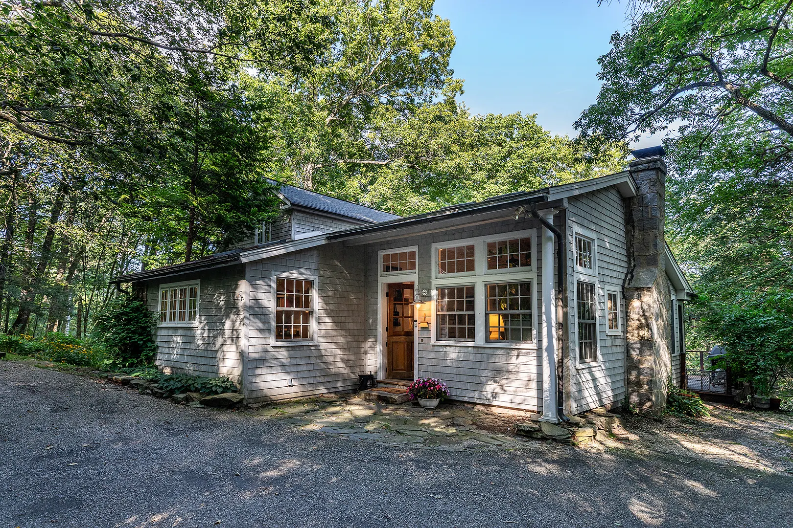 130 Lake Drive Photo 28