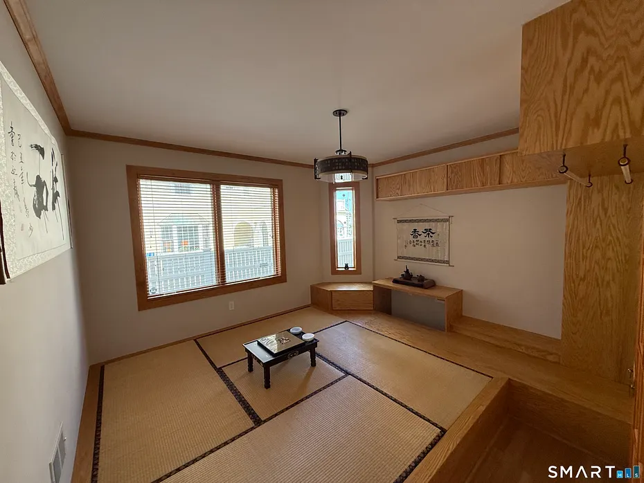 40 Hawley Avenue Photo 13