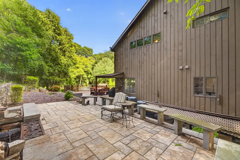 5 Connally Drive Photo 32